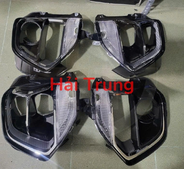 Mặt dưỡng đèn pha Hyundai Santafe 2019-2021 Tháo Xe Mới Giá Tốt Zin