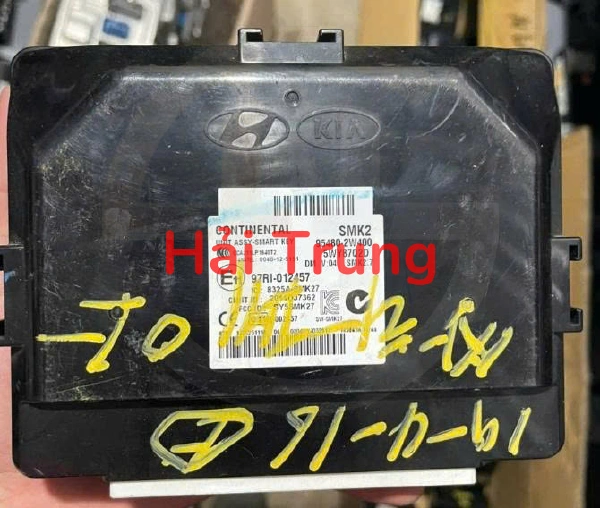 Hộp điều khiển chìa khóa Smart Key Hyundai Santafe 2013-2018 Tháo Xe 954802W400