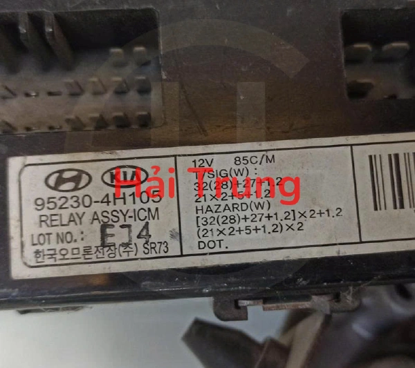 952304H105 Hộp điều khiển tín hiệu đèn Hyundai Starex Tháo Xe