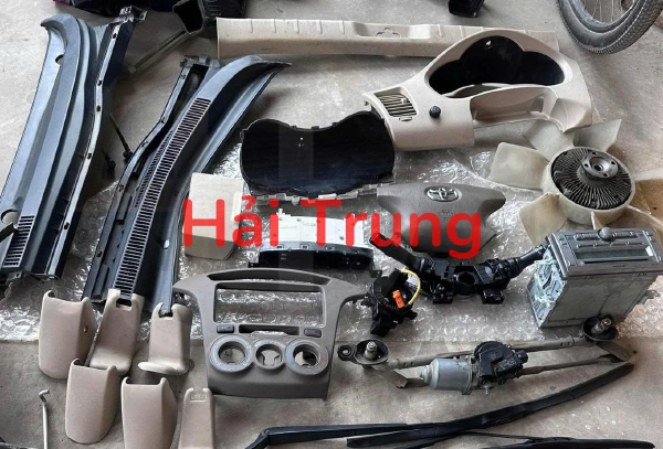 Đài cassette, đồng hồ, mặt dưỡng Toyota Innova 2006-2011 Tháo Xe
