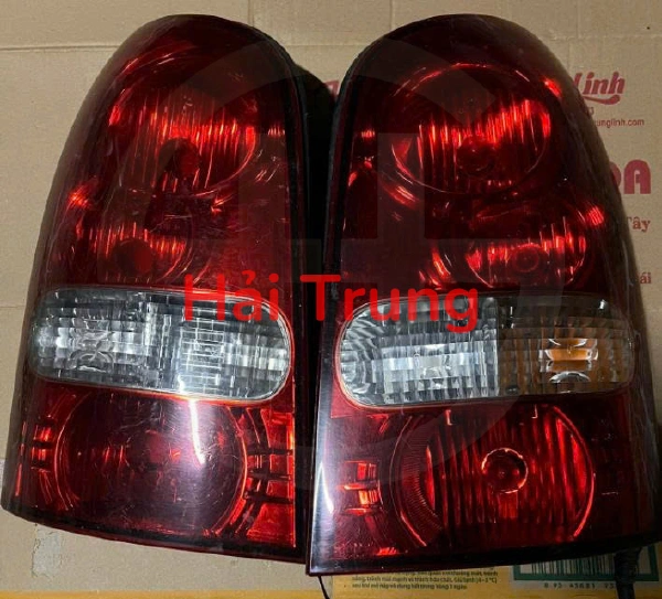 Đèn hậu Ssangyong Rexton Tháo Xe