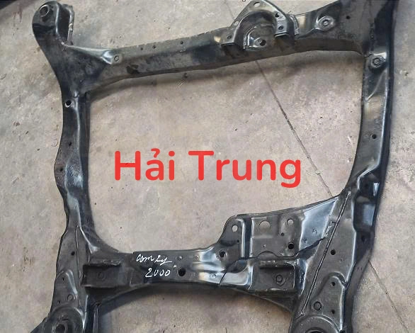 Bệ đỡ động cơ Toyota Camry 2000 Tháo Xe