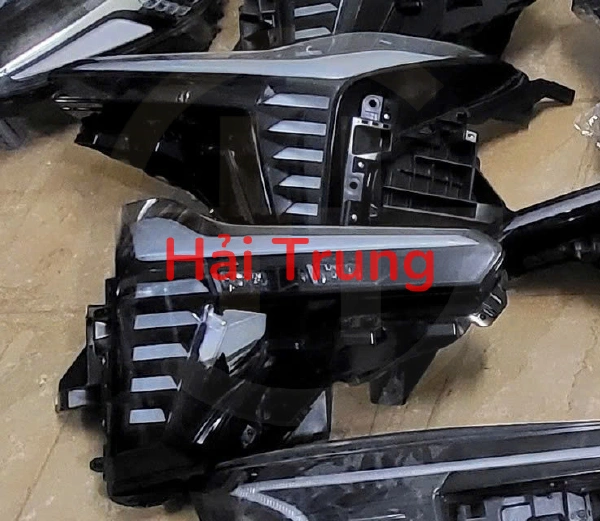 Đèn pha Mitsubishi Xforce 2023-2026 Tháo Xe Zin