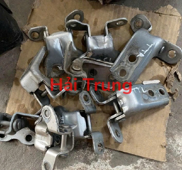 Bản lề cửa Toyota Innova 2006-2016 Tháo Xe