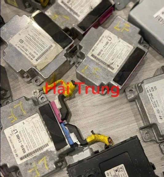 95910C1400 Hộp điều khiển túi khí Hyundai Sonata Tháo Xe