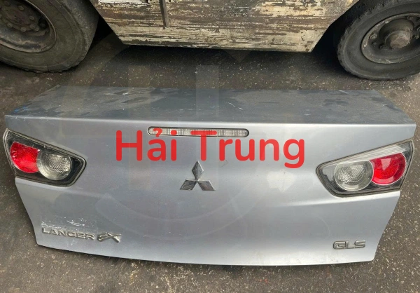 Cốp sau Mitsubishi Lancer Tháo Xe Zin keo chỉ