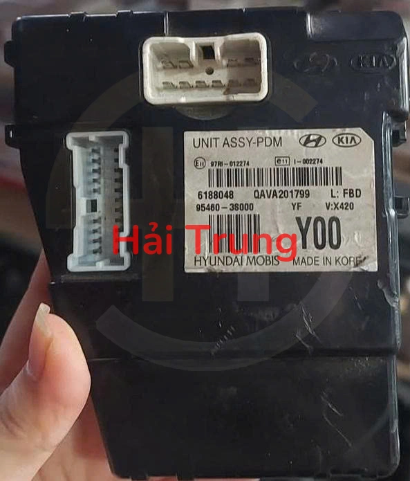 9546038000 Hộp Ecu PDM Hyundai Sonata Tháo Xe