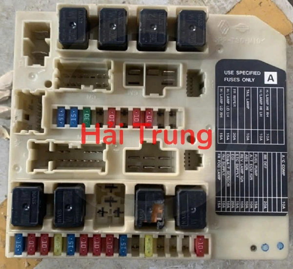 Hộp cầu trì của xe nissan Tiida 2008 Tháo Xe