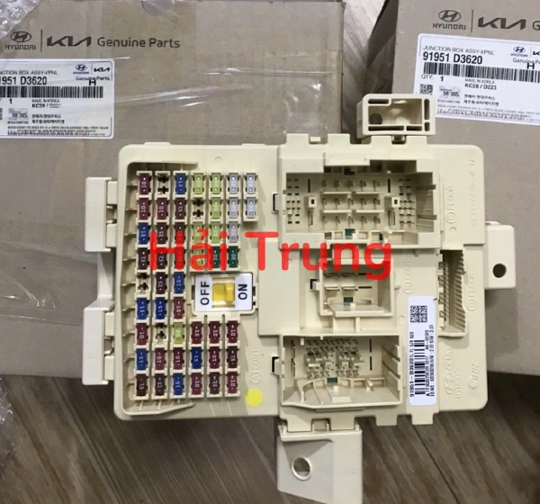 91951D3620 Hộp cầu trì trong xe Hyundai Tucson 2015-2020