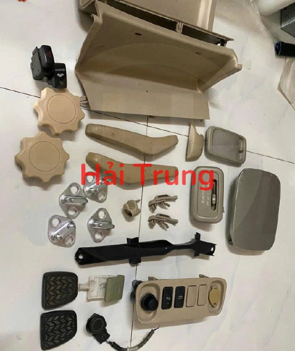 Phụ kiện nội thất đầy đủ Toyota Innova 2006-2015 Tháo Xe