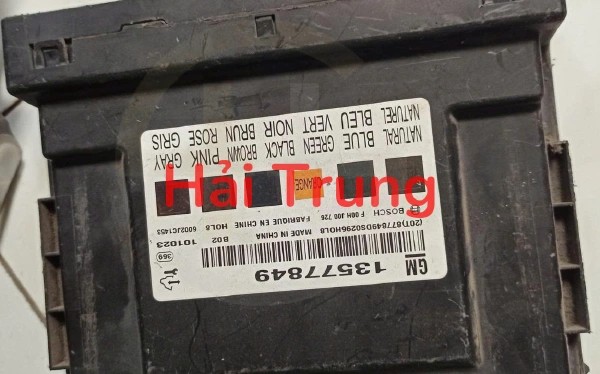 Hộp điều khiển thân xe Chevrolet Cruze Tháo Xe