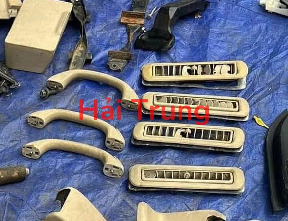 Cửa gió điều hòa, Tay nắm trần xe Toyota Innova 2006-2011 Tháo Xe