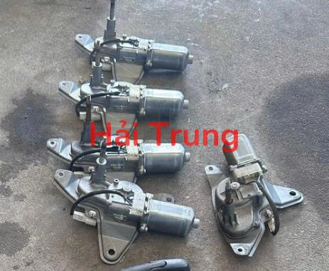 Cần gạt mưa, mô tơ gạt mưa sau Toyota Innova 2006-2020 Tháo Xe